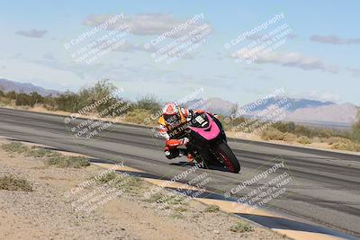 media/Nov-16-2025-Race Pace (Sun) [[8c5fa54630]]/Non Verified Riders (1st 20 Minutes)/3-Turn 3 Inside (11am)/